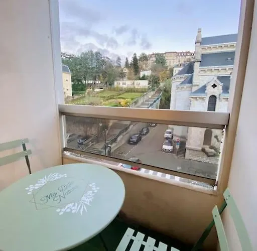Bel Appartement Avec Place De Parking Privative